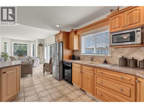 Photo 21 of 4597 Lakeside Road, Main South, Penticton