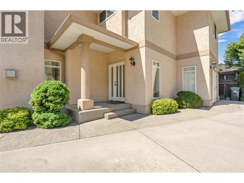 Photo 8 of 4597 Lakeside Road, Main South, Penticton