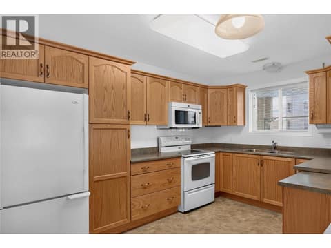 Photo 7 of 2285 Atkinson Street Unit# 506, Main South, Penticton