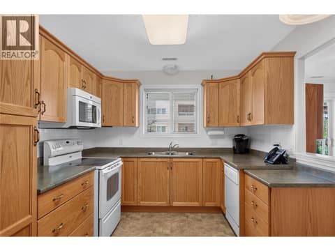Photo 8 of 2285 Atkinson Street Unit# 506, Main South, Penticton