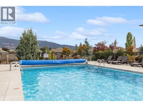 Seasonal outdoor pool and hot tub at 13155 Staccato Drive, Lake Country North West