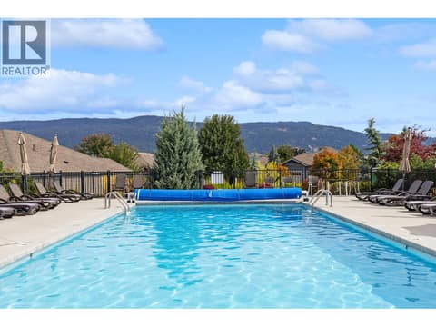 Seasonal outdoor pool and hot tub at 13155 Staccato Drive, Lake Country North West