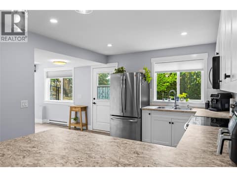 Photo 43 of 2180 Sunview Drive, West Kelowna Estates