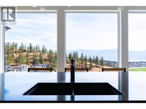 Photo 13 of 2559 Crown Crest Drive, Shannon Lake, West Kelowna