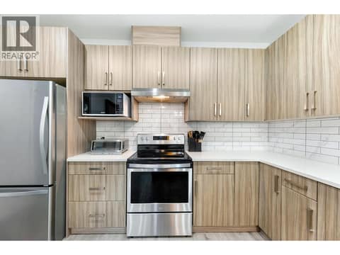 Photo 13 of 825 Cadder Avenue Unit# 4, Kelowna South
