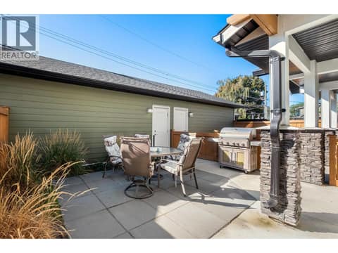 Photo 3 of 825 Cadder Avenue Unit# 4, Kelowna South