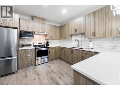 Photo 9 of 825 Cadder Avenue Unit# 4, Kelowna South