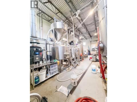 Photo 4 of 310 Hiram Walker Court Unit# 105, Ellison, Kelowna