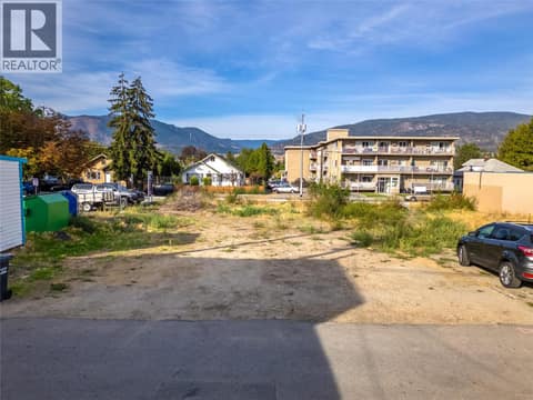 Photo 13 of 686 Martin Street, Main North, Penticton
