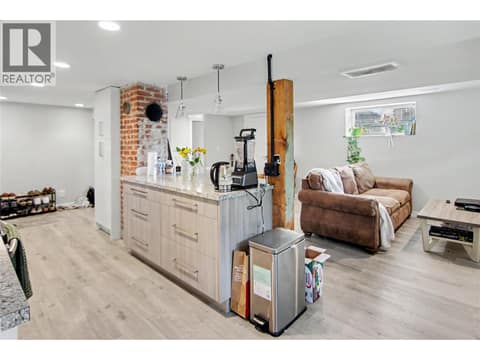 Photo 13 of 4404 25 Street, Harwood, Vernon