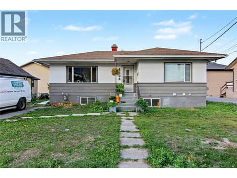 Photo 25 of 4404 25 Street, Harwood, Vernon