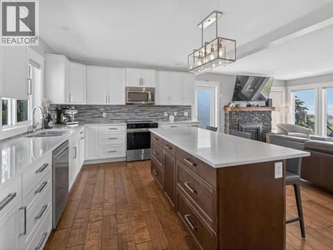 Photo 17 of 2715 Boucherie Road, Lakeview Heights, West Kelowna