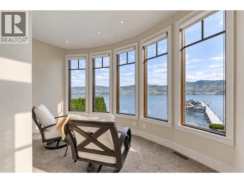 Captains exclusive Viewing area in primary bedroom at 3673 Green Bay Landing, Lakeview Heights, West Kelowna