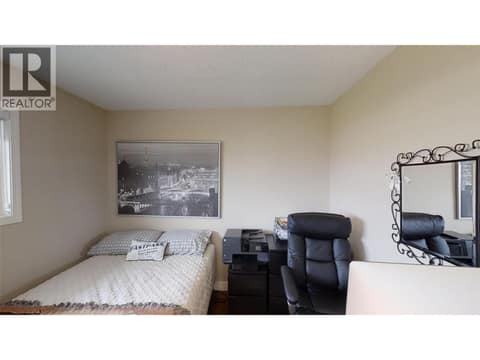 Photo 4 of 1705 KNOLLWOOD Crescent, Valleyview, Kamloops