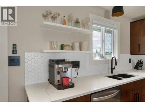 Photo 9 of 5309 Spalding Road, North BX, Vernon