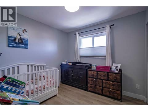 Photo 15 of 1605 Carmi Avenue, Columbia/Duncan, Penticton