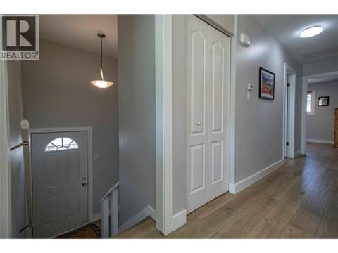 Photo 17 of 1605 Carmi Avenue, Columbia/Duncan, Penticton