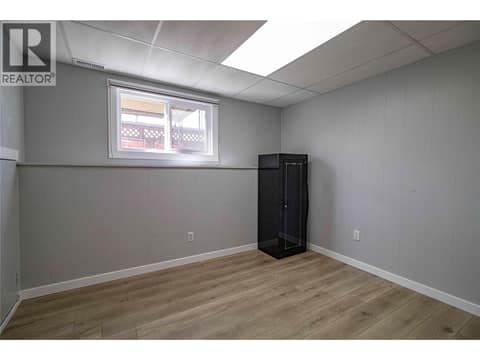 Photo 25 of 1605 Carmi Avenue, Columbia/Duncan, Penticton
