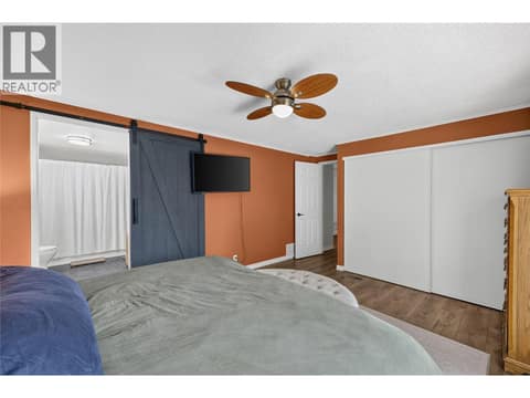Photo 13 of 3115 JUNIPER Drive, Naramata Rural