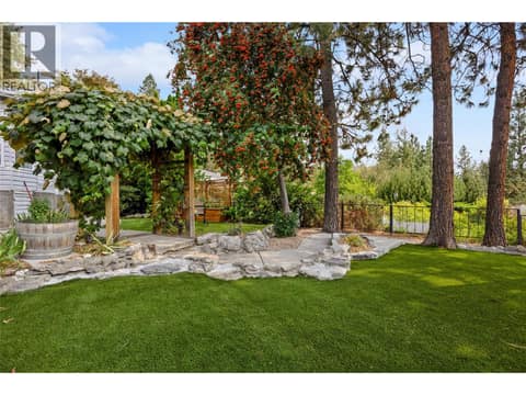Photo 35 of 3115 JUNIPER Drive, Naramata Rural