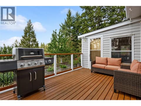 Photo 37 of 3115 JUNIPER Drive, Naramata Rural