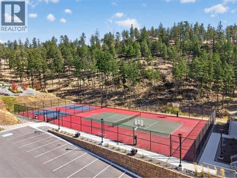 Tennis & pickleball courts at 3555 Boxwood Road, McKinley Landing, Kelowna
