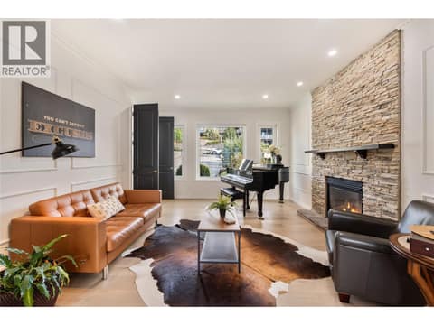 Photo 14 of 408 Okaview Road, Upper Mission, Kelowna