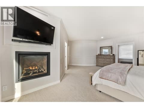 Photo 22 of 408 Okaview Road, Upper Mission, Kelowna