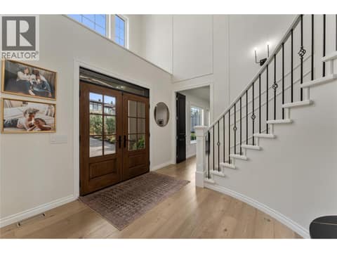 Photo 4 of 408 Okaview Road, Upper Mission, Kelowna