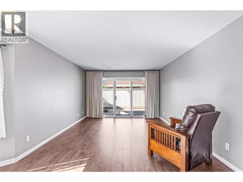 Photo 15 of 2107 43 Avenue Unit# 25, Harwood, Vernon