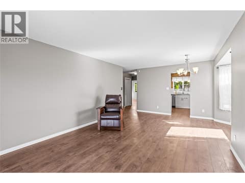 Photo 16 of 2107 43 Avenue Unit# 25, Harwood, Vernon