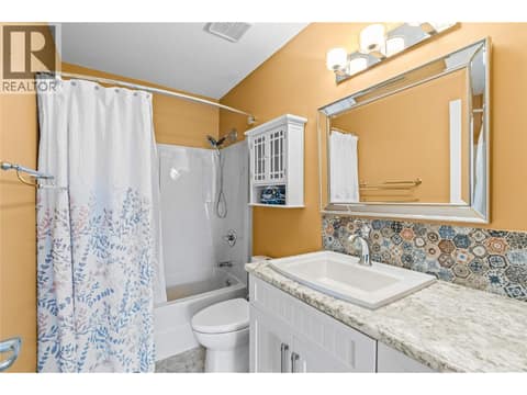 Photo 18 of 2107 43 Avenue Unit# 25, Harwood, Vernon