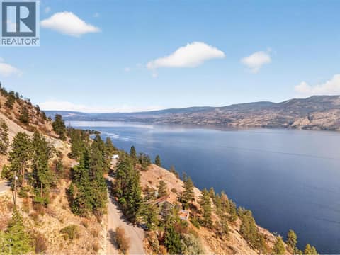 Photo 4 of 3040 Seclusion Bay Road, Westbank Centre, West Kelowna