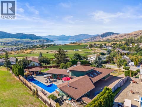 Photo 11 of 3047 Sunnyview Road, Bella Vista, Vernon