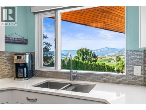 Photo 23 of 3047 Sunnyview Road, Bella Vista, Vernon