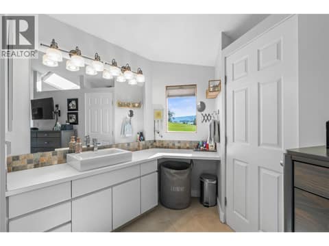 Photo 33 of 3047 Sunnyview Road, Bella Vista, Vernon