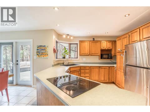 Photo 16 of 6407 Simpson Road, Summerland Rural