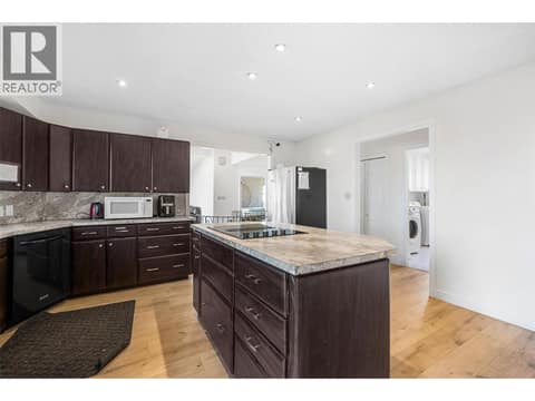 Photo 10 of 2650 Thacker Drive, Lakeview Heights, West Kelowna