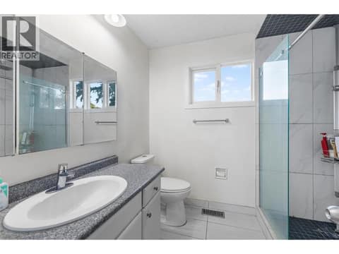 Photo 20 of 2650 Thacker Drive, Lakeview Heights, West Kelowna