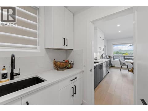 Photo 15 of 389 Moubray Road, North Glenmore, Kelowna