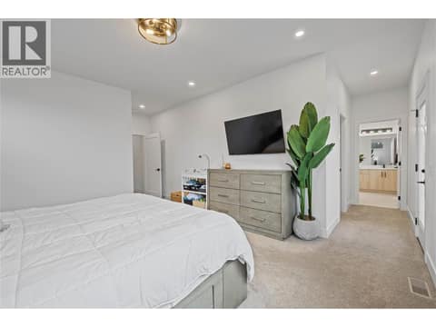 Photo 30 of 389 Moubray Road, North Glenmore, Kelowna