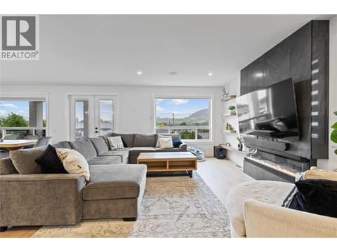 Photo 5 of 389 Moubray Road, North Glenmore, Kelowna