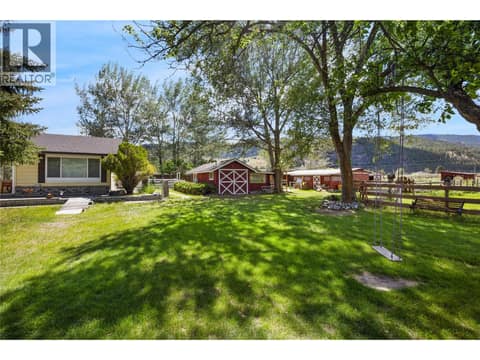 Photo 32 of 212 Carr Crescent, Oliver Rural