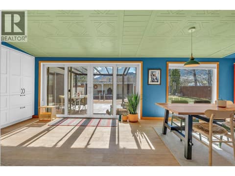 Photo 9 of 212 Carr Crescent, Oliver Rural