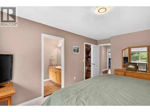 Photo 18 of 1673 Kloppenburg Road, Black Mountain, Kelowna