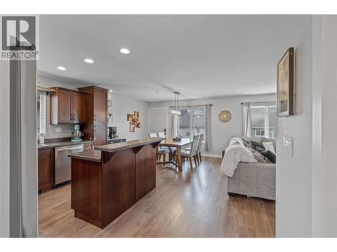 Photo 9 of 2592 Crestline Street Unit# 9, Brocklehurst, Kamloops