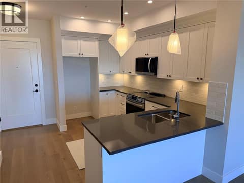 Photo 2 of 2171 Van Horne Drive Unit# 308, Aberdeen, Kamloops