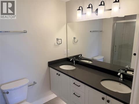Photo 6 of 2171 Van Horne Drive Unit# 207, Aberdeen, Kamloops