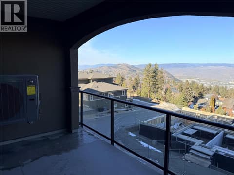 Photo 10 of 2171 Van Horne Drive Unit# 101, Aberdeen, Kamloops