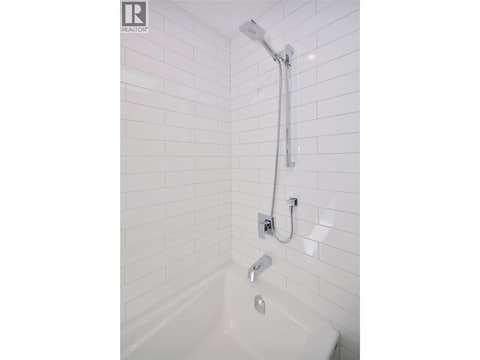 2018 Photo at 488 Morrison Avenue, Kelowna South